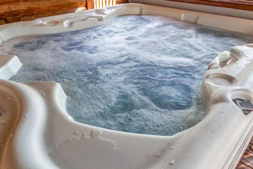 Large Luxury 2Br Cabin W Hot Tub Double Trouble Was Designed For Fun Comfort And Memories Minutes From Buzzling Hochatown And Beautiful Beaver Bend State Park Broken Bow Kültér fotó