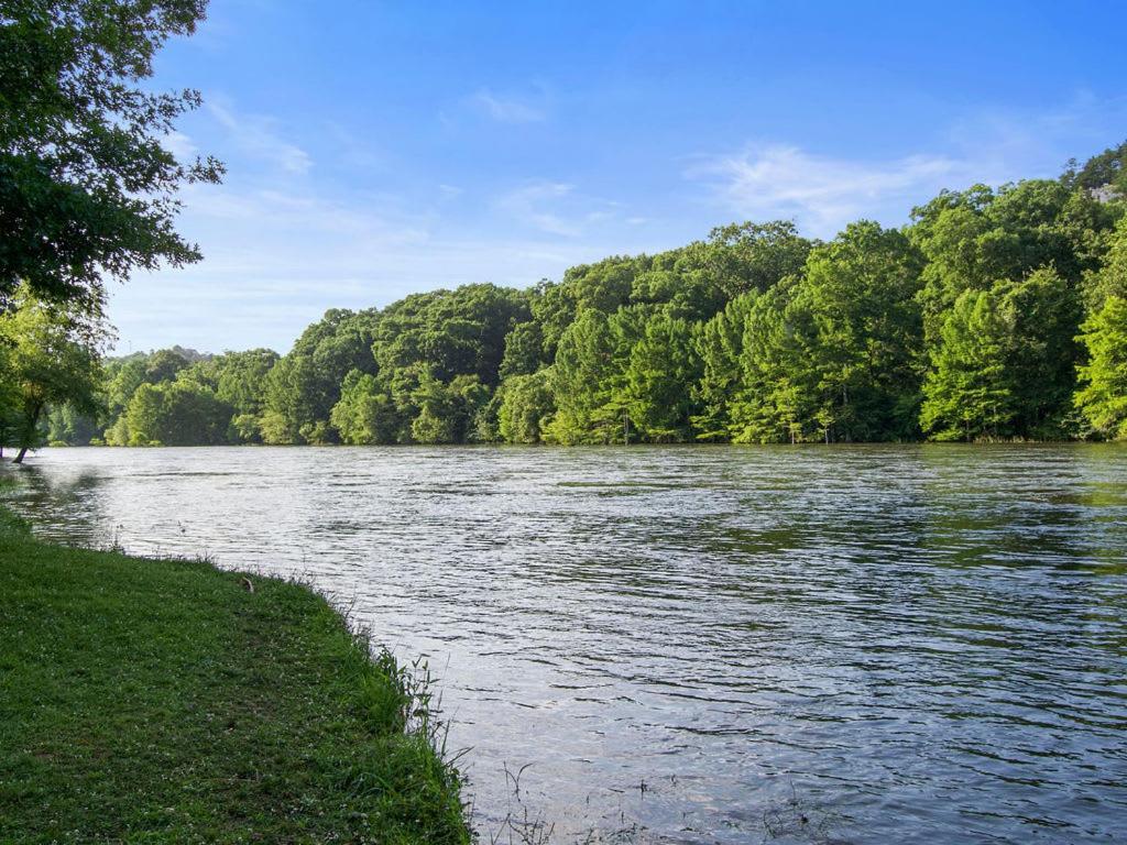 Large Luxury 2Br Cabin W Hot Tub Double Trouble Was Designed For Fun Comfort And Memories Minutes From Buzzling Hochatown And Beautiful Beaver Bend State Park Broken Bow Kültér fotó